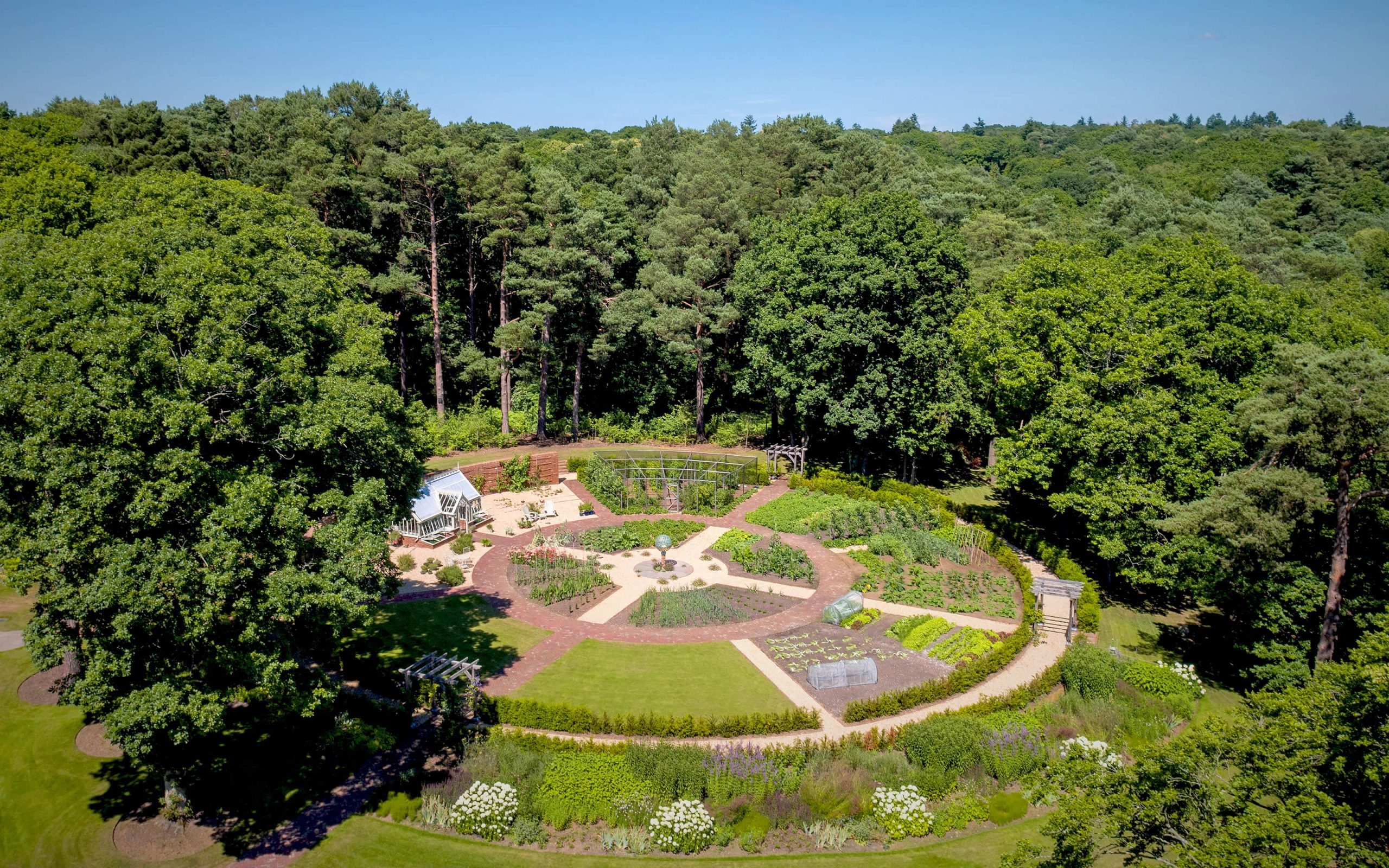 Hampshire Petersfield walled estate country garden design