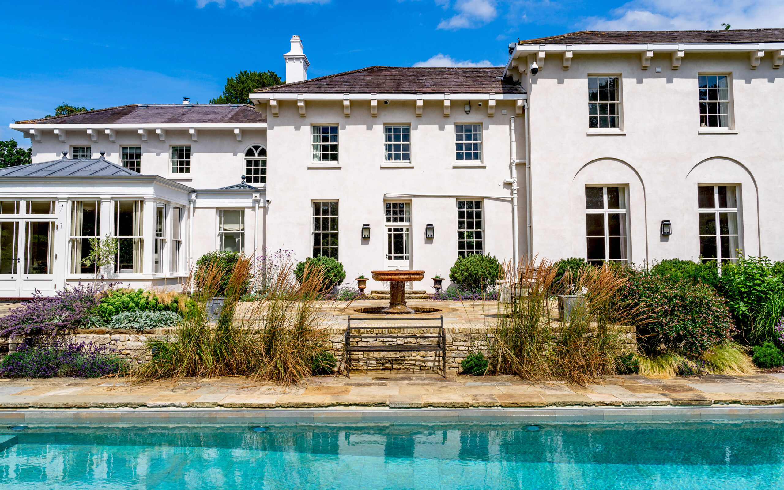 virginia-water-surrey-country-garden-swimming-pool-natural-stone